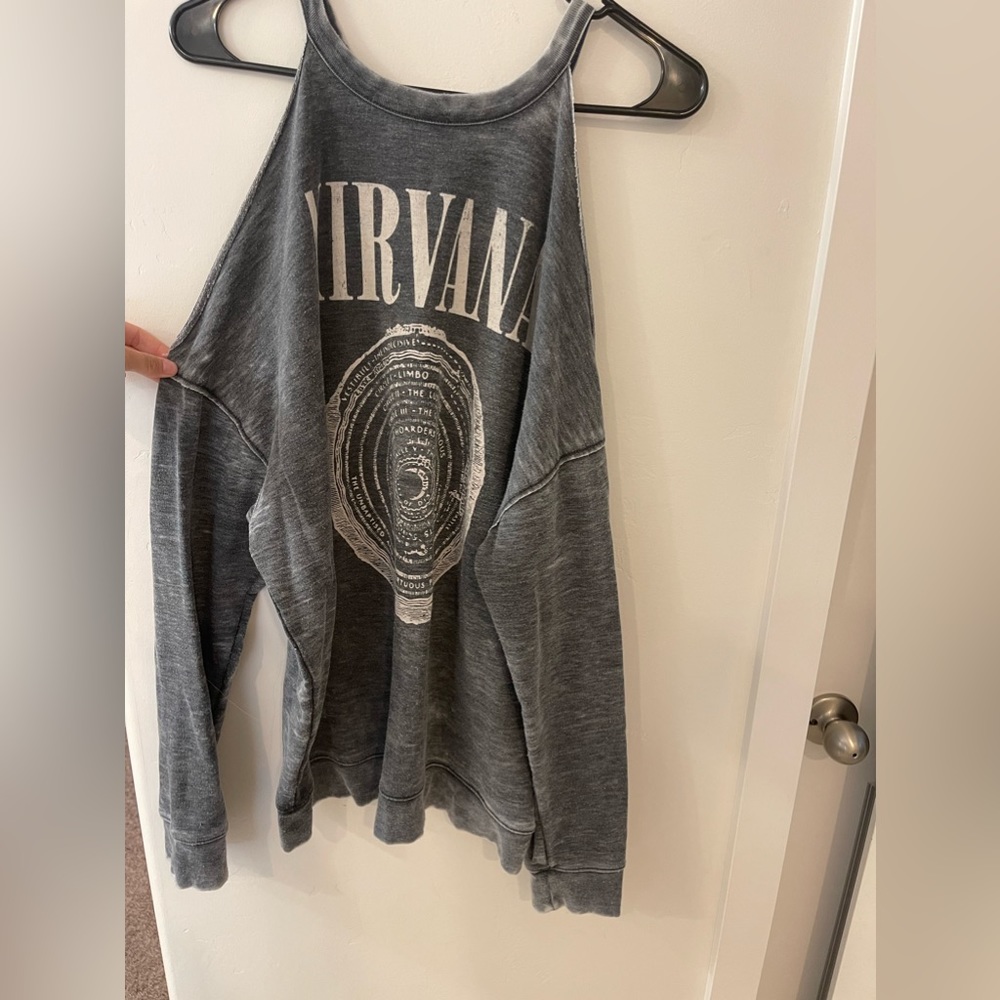 Nirvana hoodie with cutout sleeves